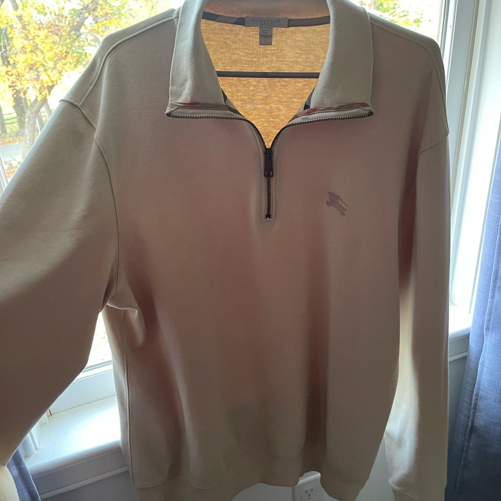 Men’s Burberry sweater